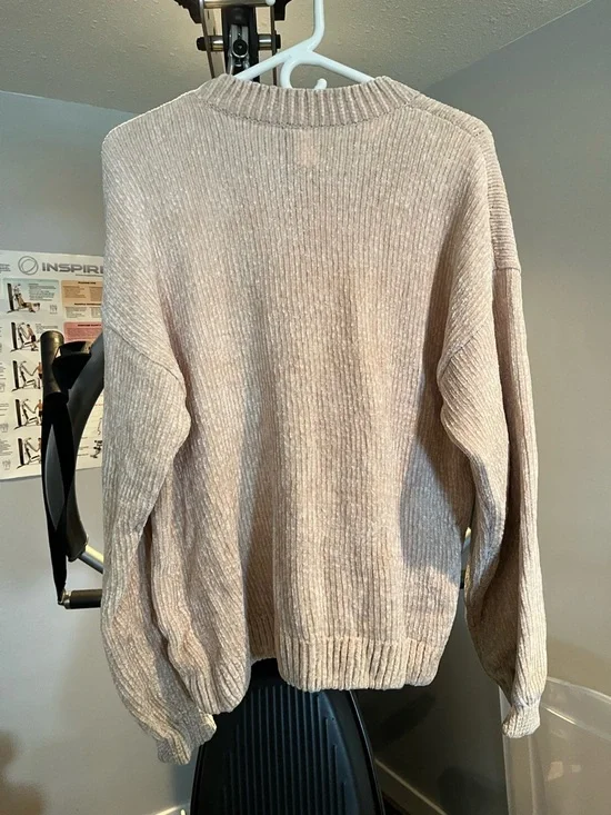 H&M Cream Ribbed Crewneck Sweater - Picture 4 of 4